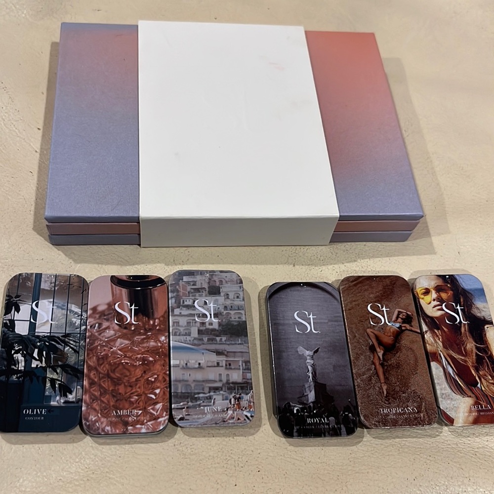 Seint 12 palette with: